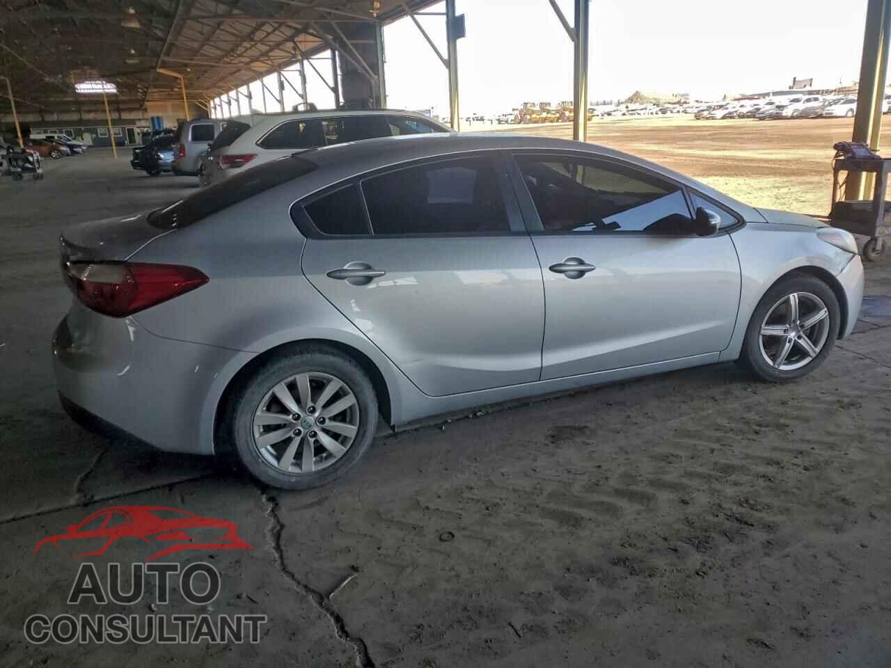 KIA FORTE 2016 - KNAFX4A69G5440468