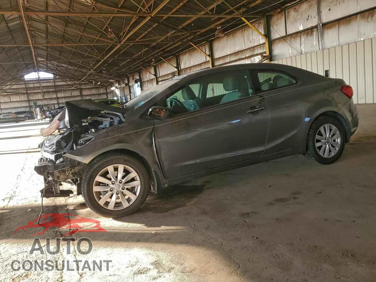 KIA FORTE 2014 - KNAFX6A80E5245563