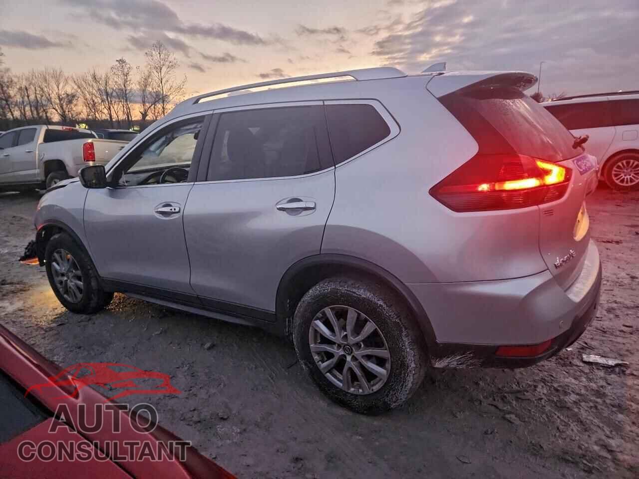 NISSAN ROGUE 2020 - KNMAT2MV9LP506077