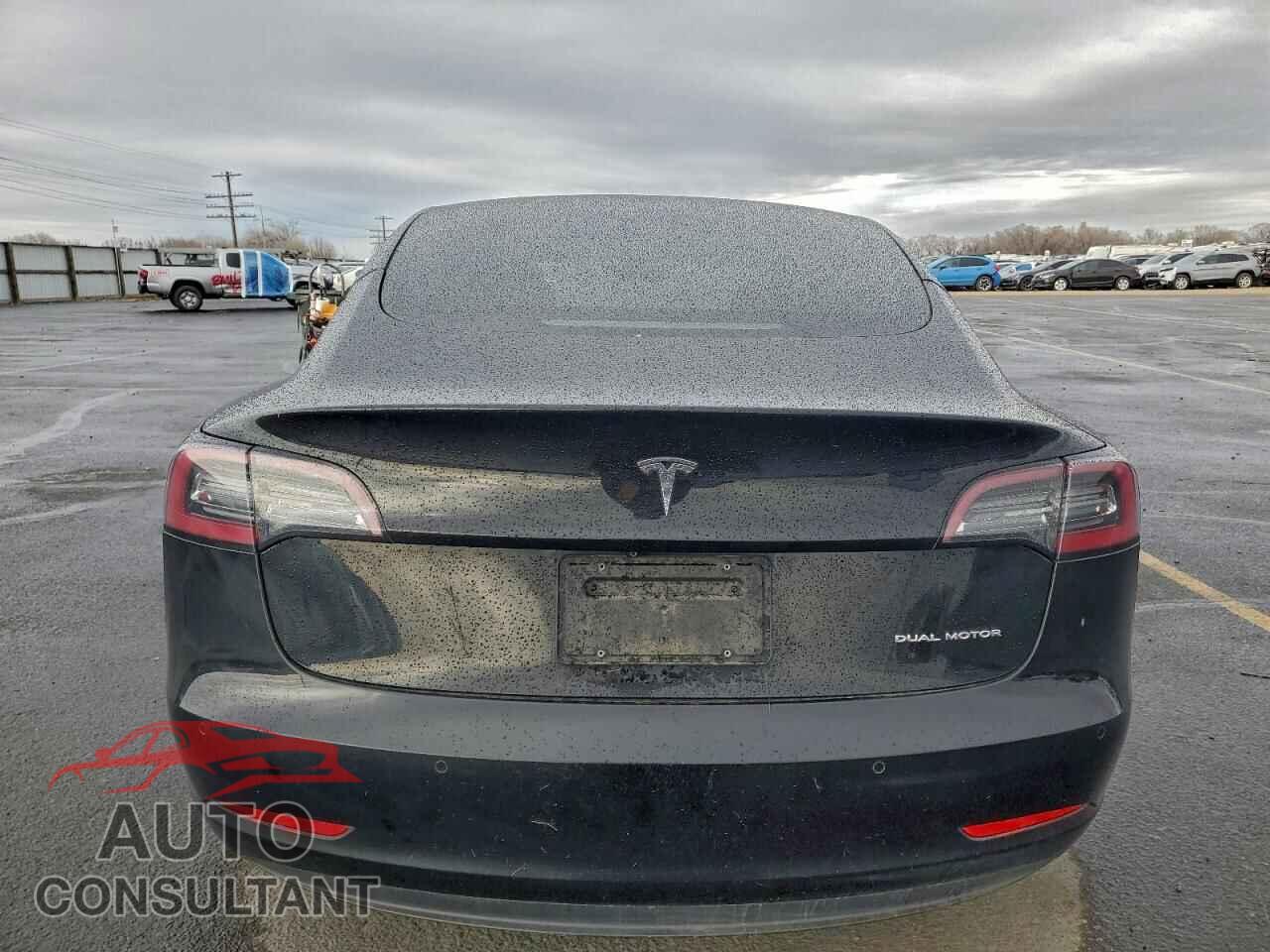 TESLA MODEL 3 2021 - 5YJ3E1EB2MF926809