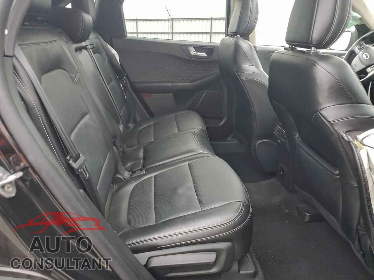 FORD ESCAPE 2020 - 1FMCU0DZ1LUA35360