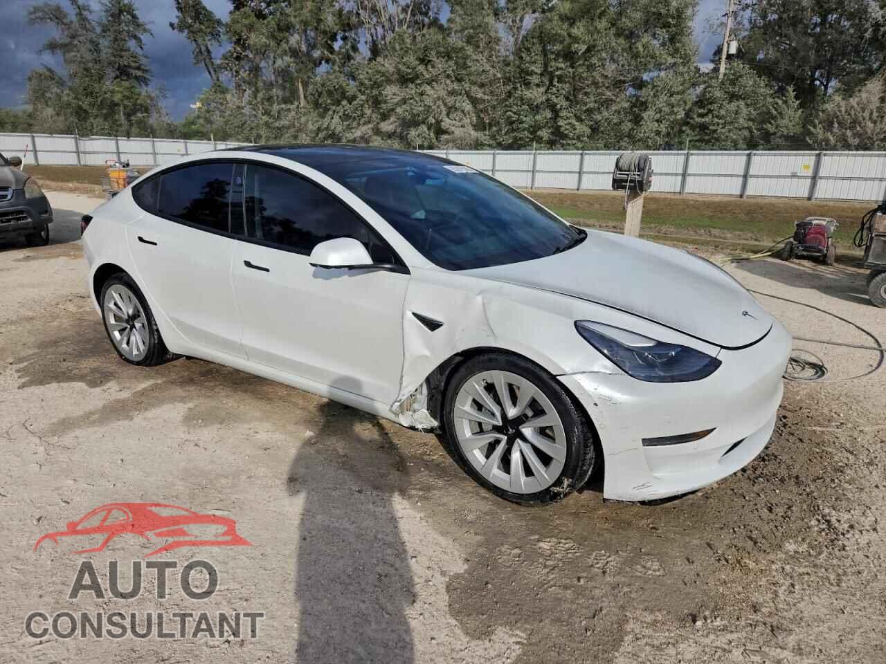 TESLA MODEL 3 2022 - 5YJ3E1EA5NF357107
