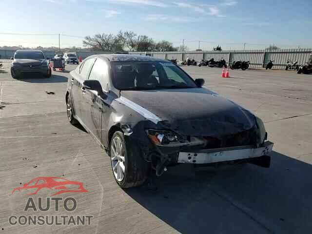 LEXUS IS 2011 - JTHCF5C21B5047239