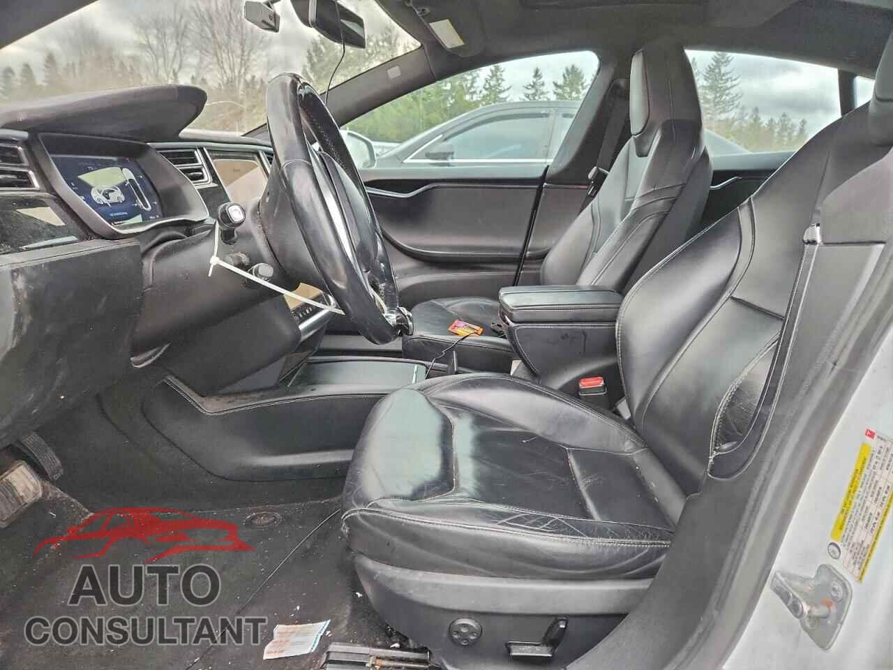 TESLA MODEL S 2016 - 5YJSA1E21GF151012