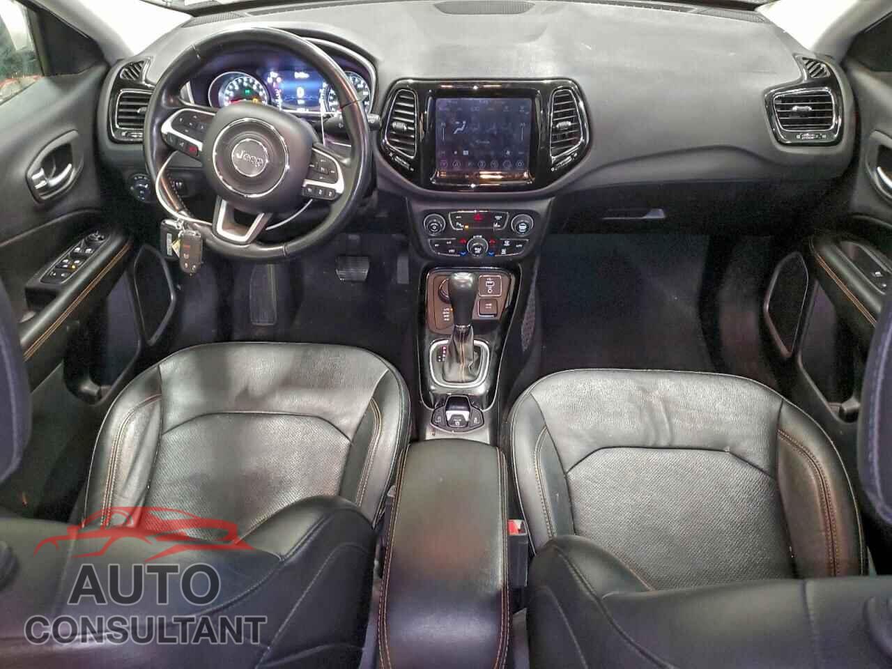 JEEP COMPASS 2021 - 3C4NJDCB2MT529529