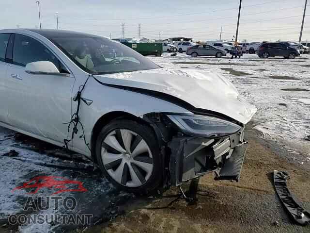 TESLA MODEL S 2021 - 5YJSA1E2XMF422838