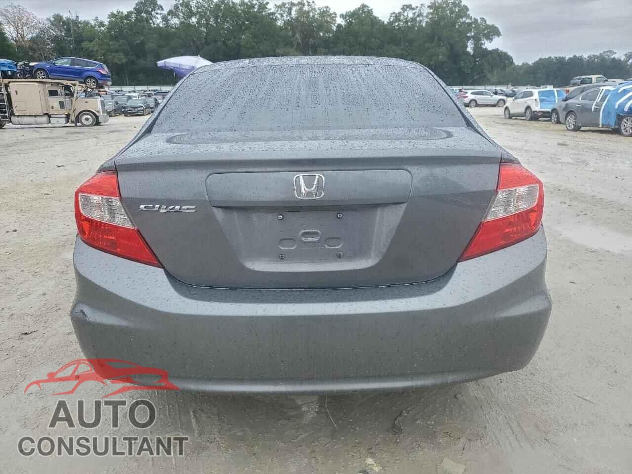 HONDA CIVIC 2012 - 2HGFB2F51CH320576