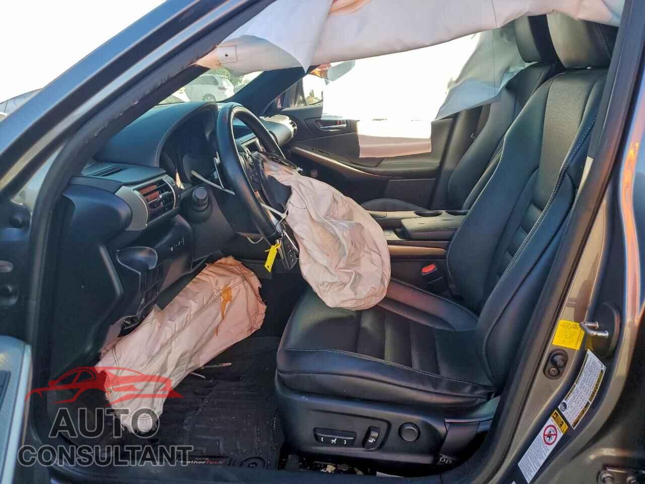 LEXUS IS 2016 - JTHBA1D25G5026953