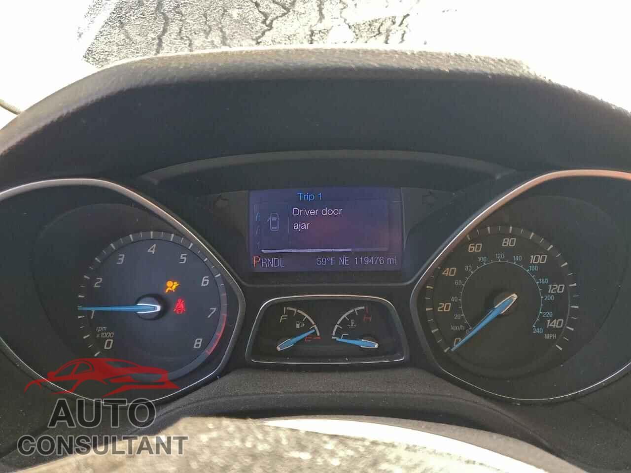 FORD FOCUS 2013 - 1FADP3F27DL112876