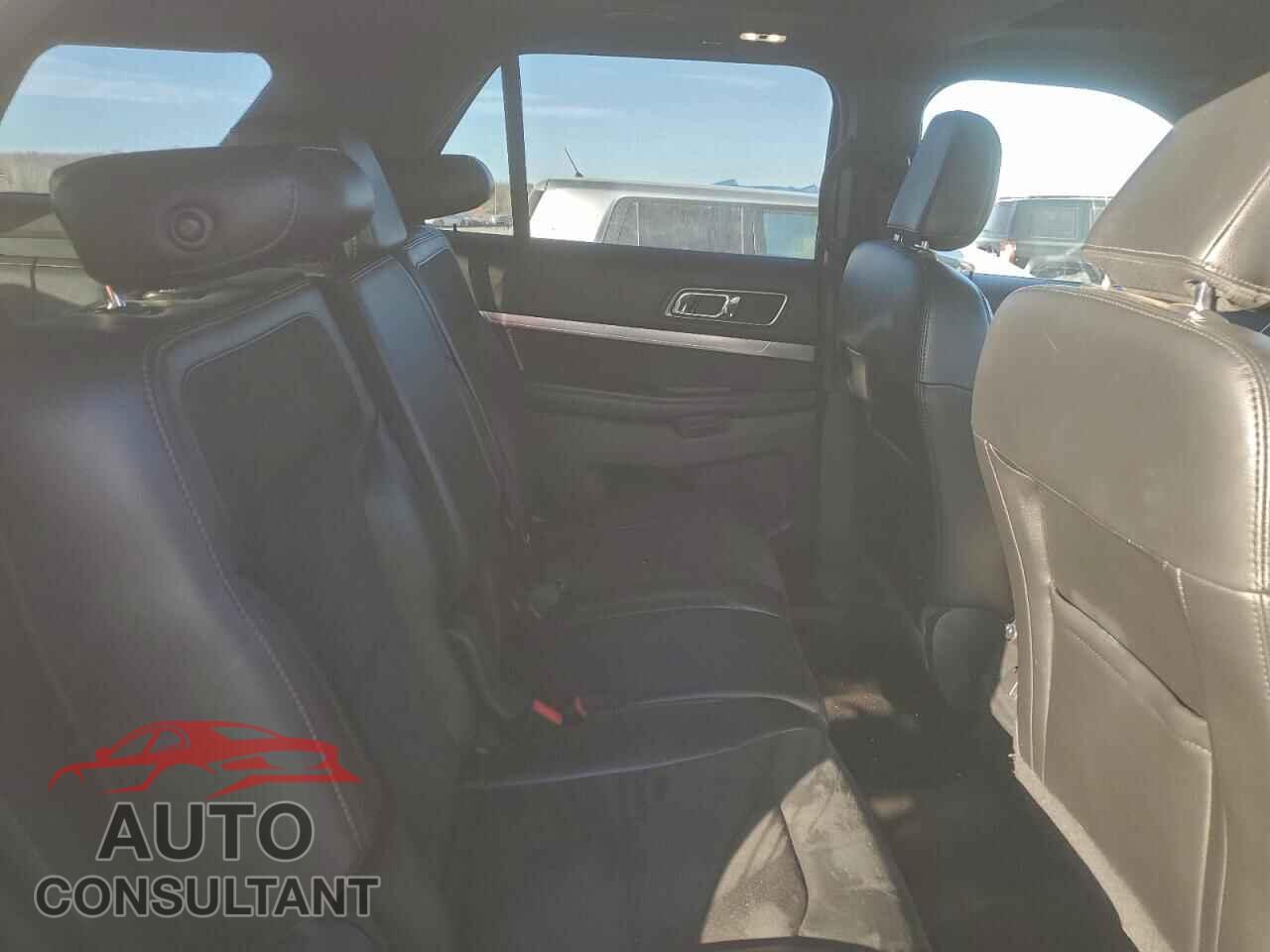 FORD EXPLORER 2018 - 1FM5K8D87JGB98126