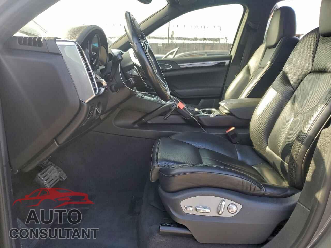 PORSCHE CAYENNE 2016 - WP1AE2A22GLA60032