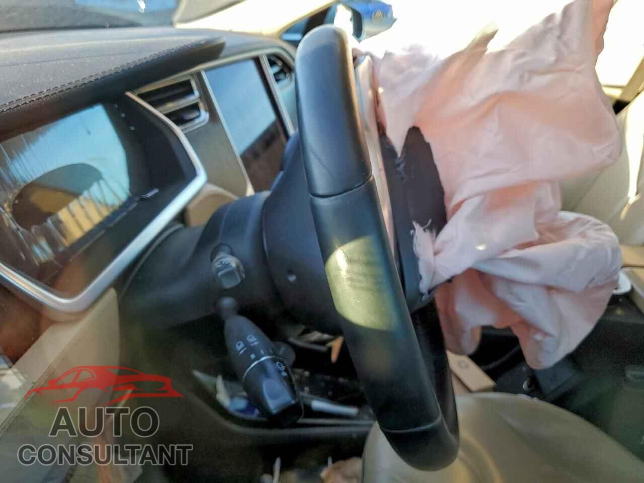 TESLA MODEL S 2013 - 5YJSA1AG0DFP08473