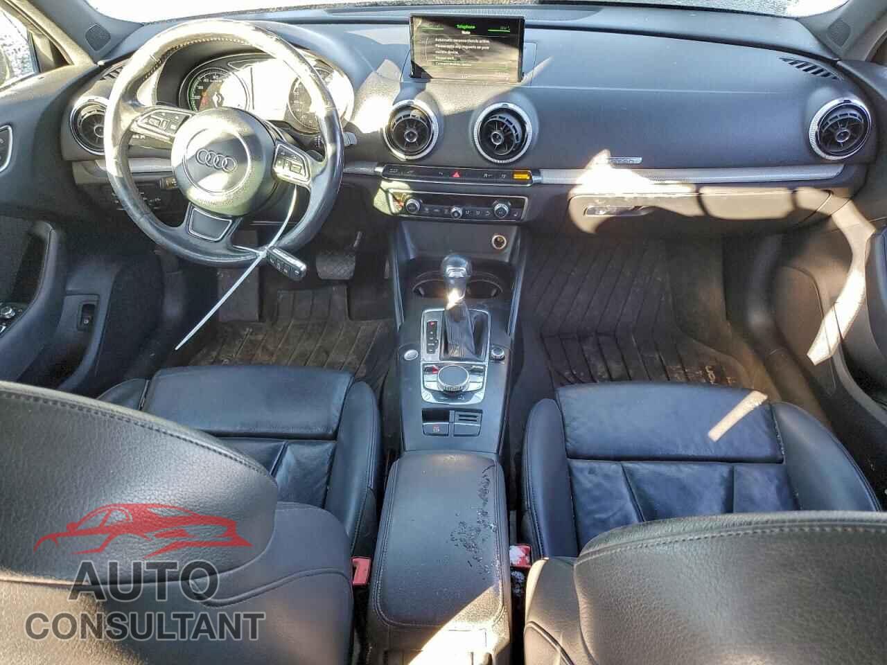 AUDI A3 2016 - WAUTPBFF1GA098327