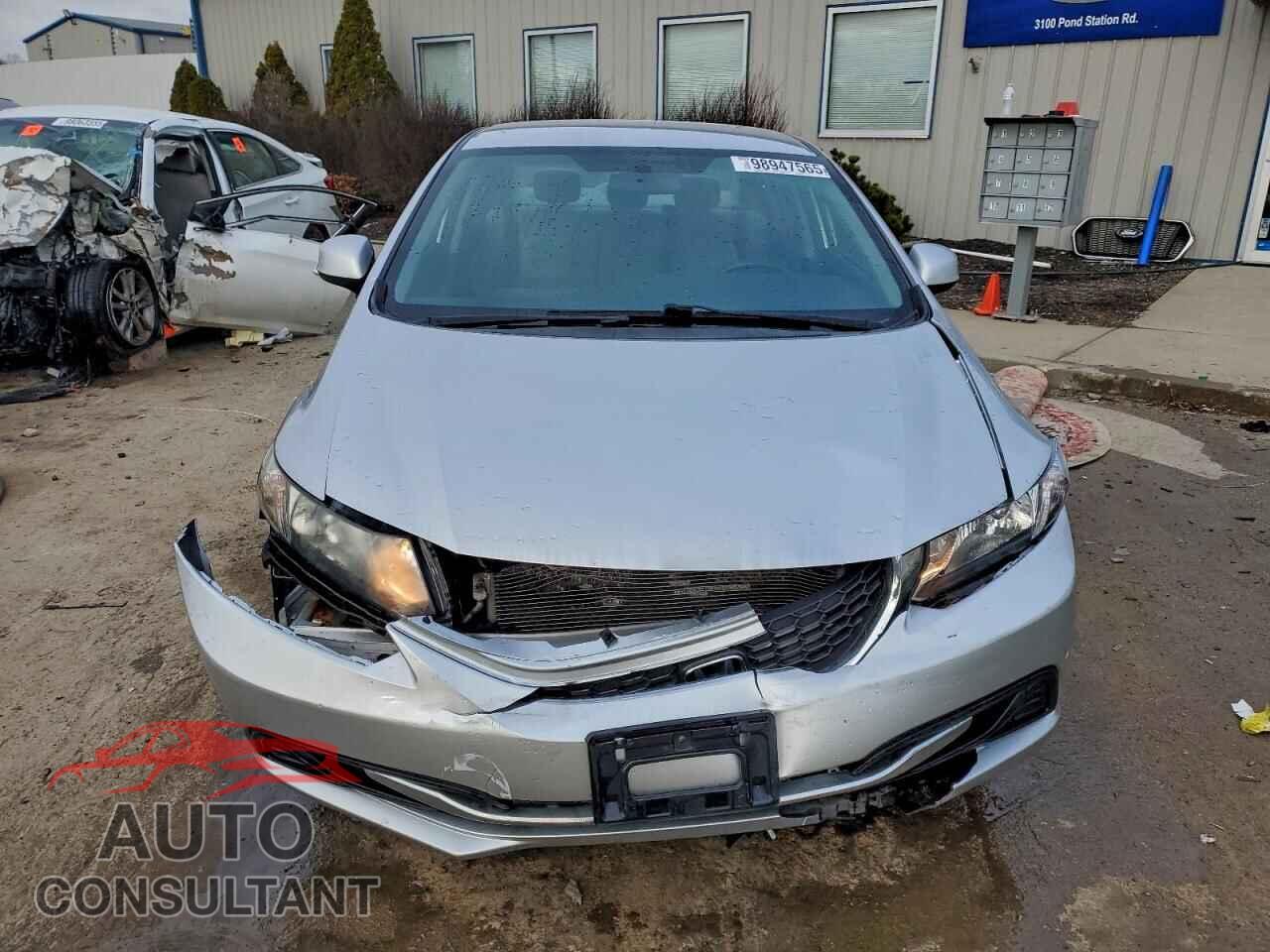HONDA CIVIC 2013 - 19XFB2F57DE026210