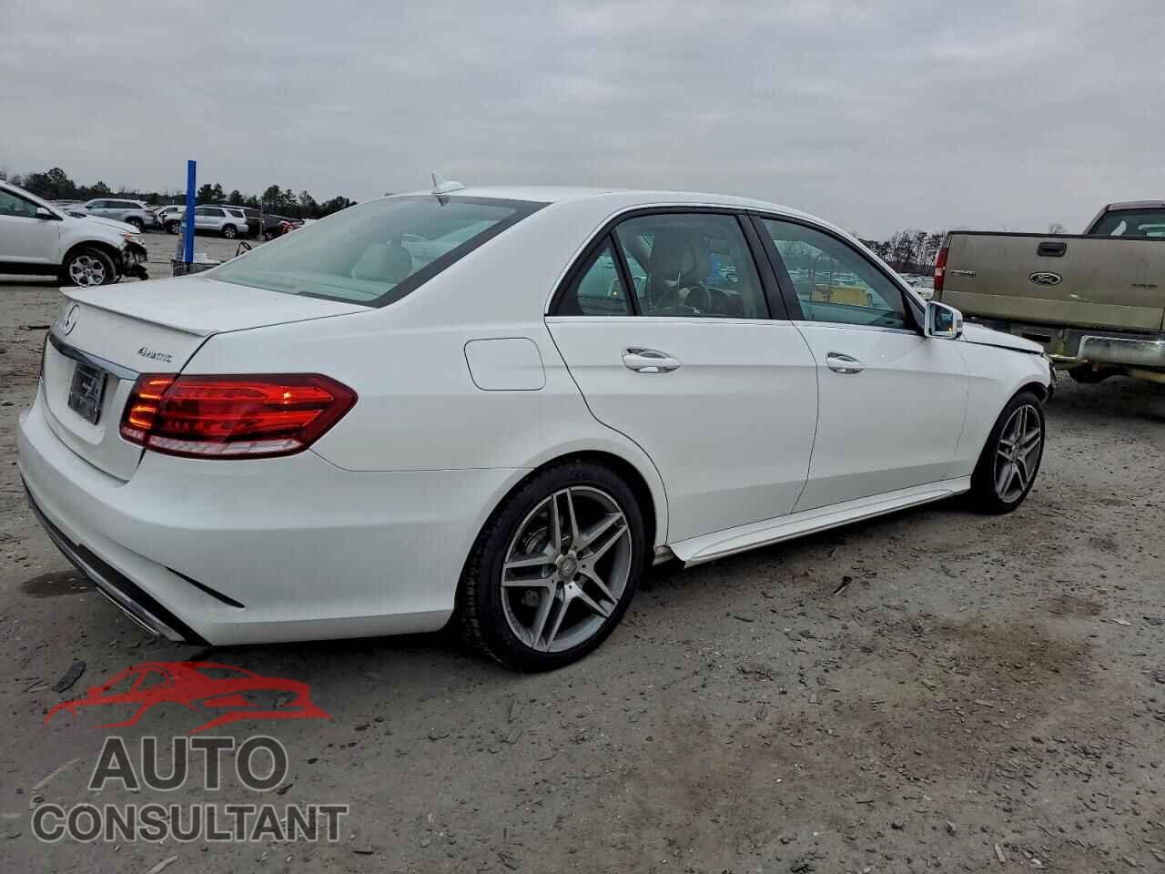 MERCEDES-BENZ E-CLASS 2014 - WDDHF8JB3EB038095