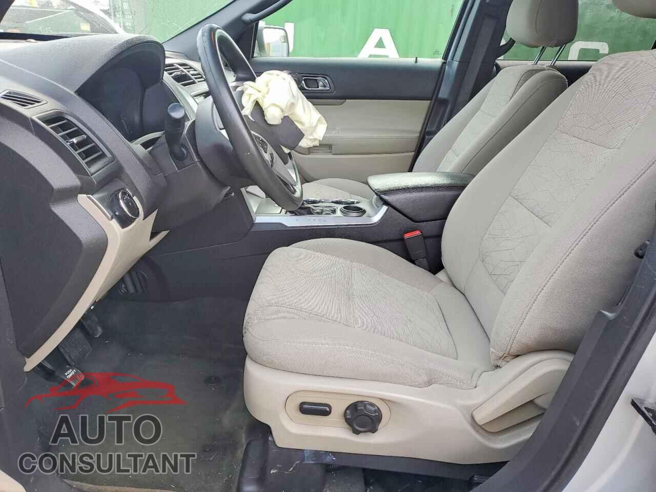 FORD EXPLORER 2015 - 1FM5K7B88FGA12825