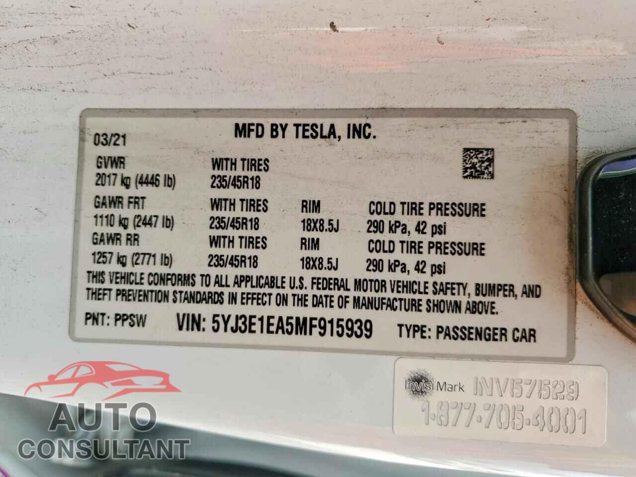TESLA MODEL 3 2021 - 5YJ3E1EA5MF915939