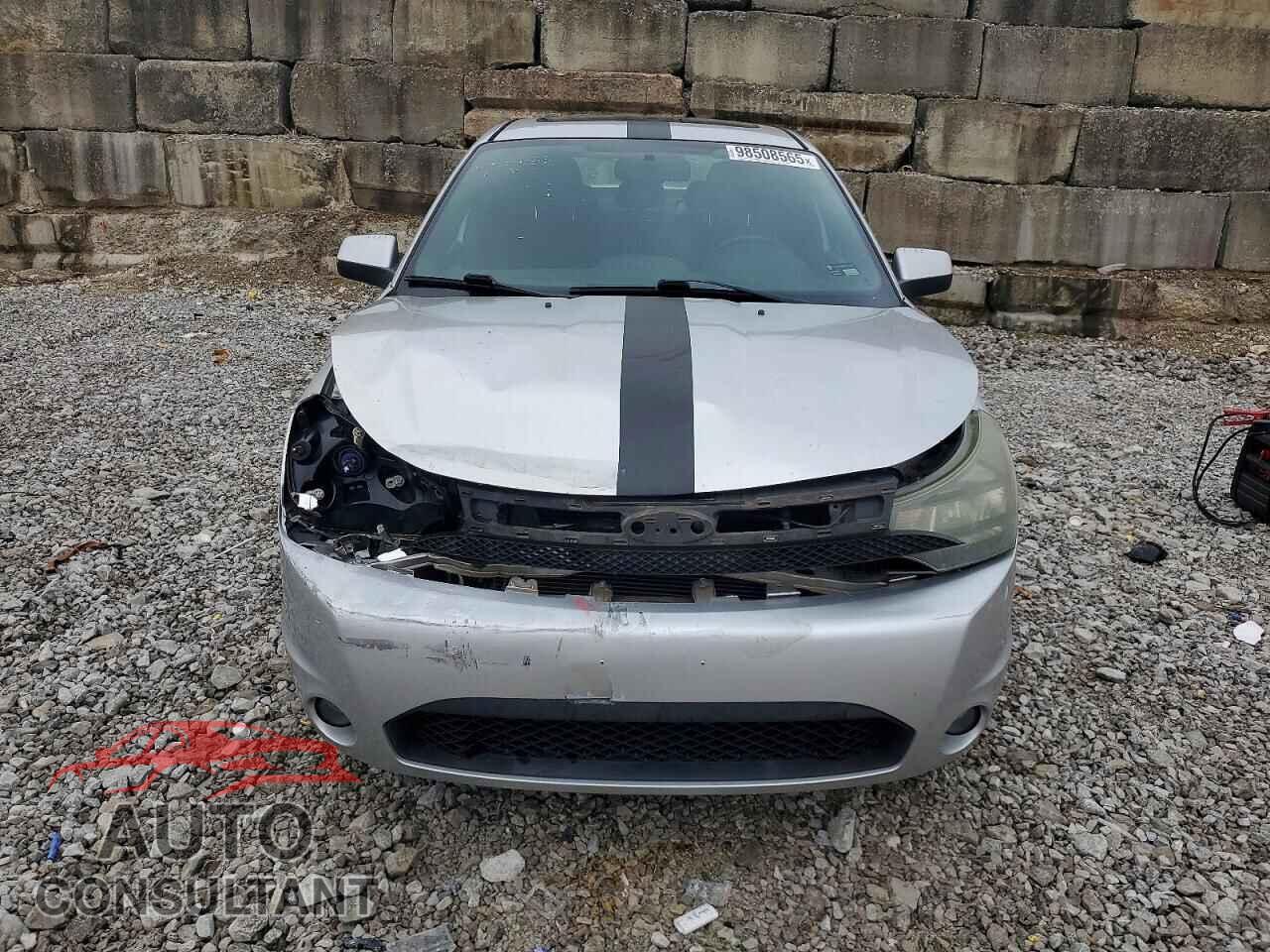 FORD FOCUS 2011 - 1FAHP3GN4BW145064