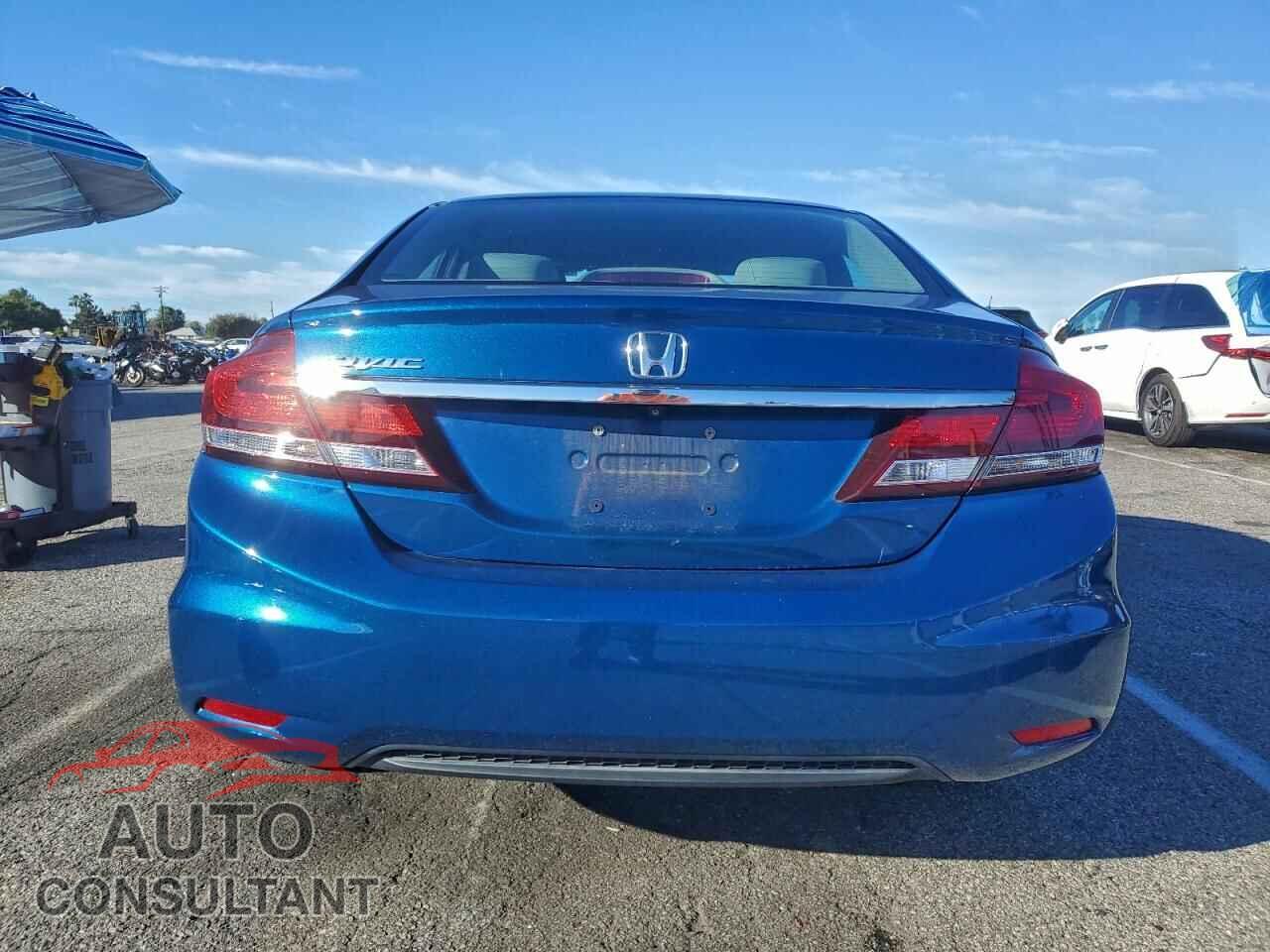 HONDA CIVIC 2015 - 2HGFB2F57FH562924