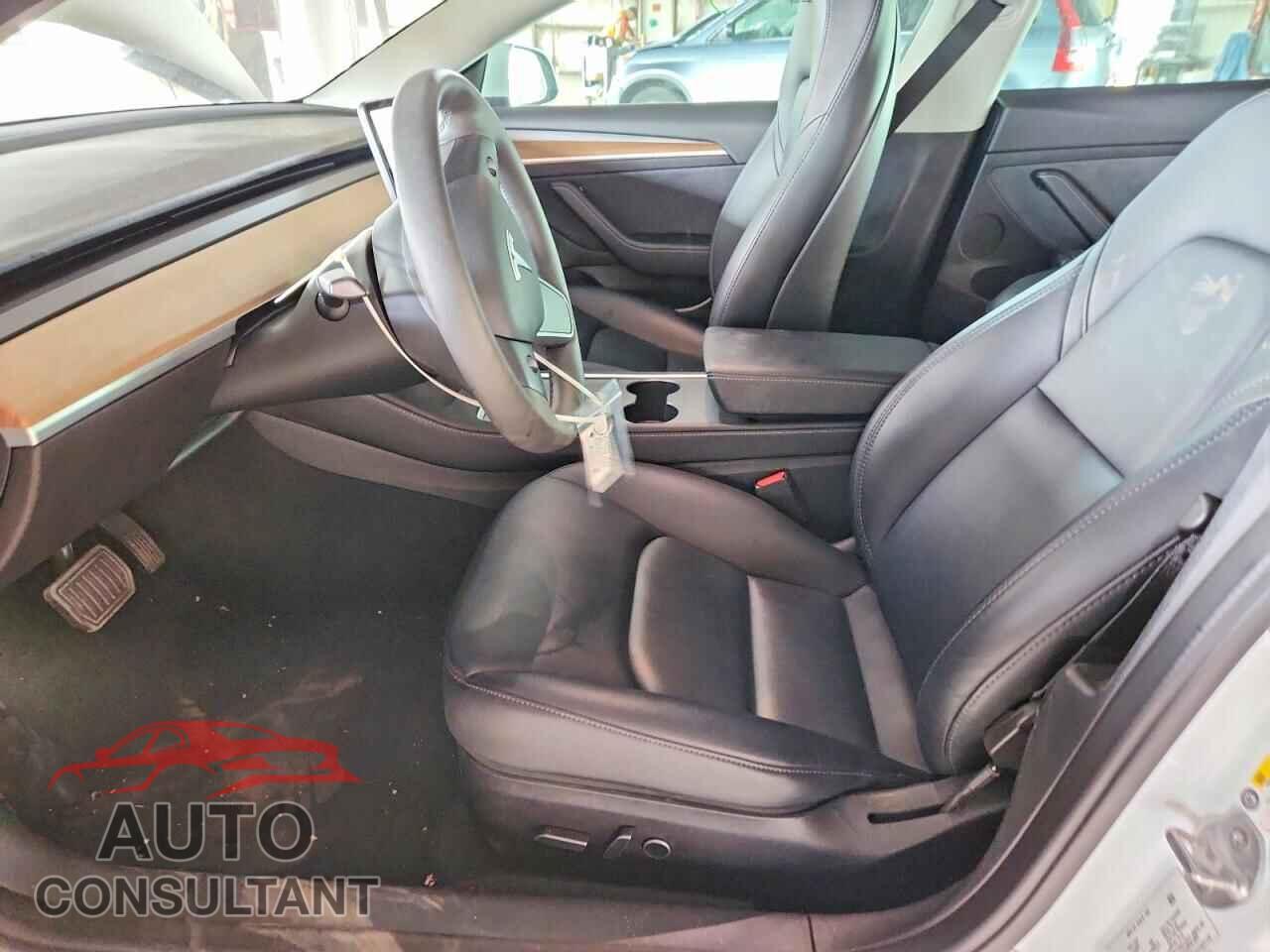 TESLA MODEL 3 2022 - 5YJ3E1EB2NF193775