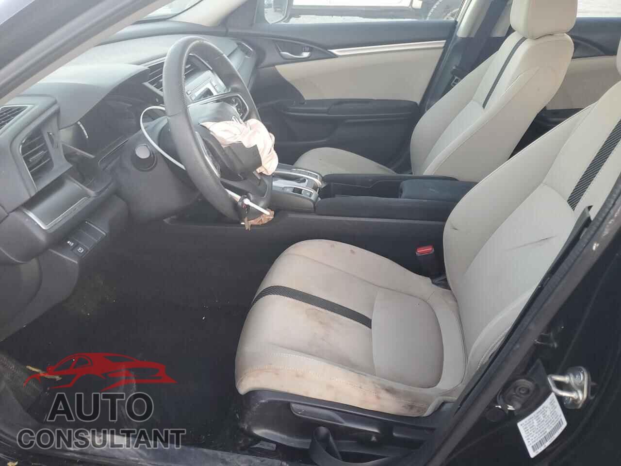 HONDA CIVIC 2017 - 2HGFC2F52HH558683