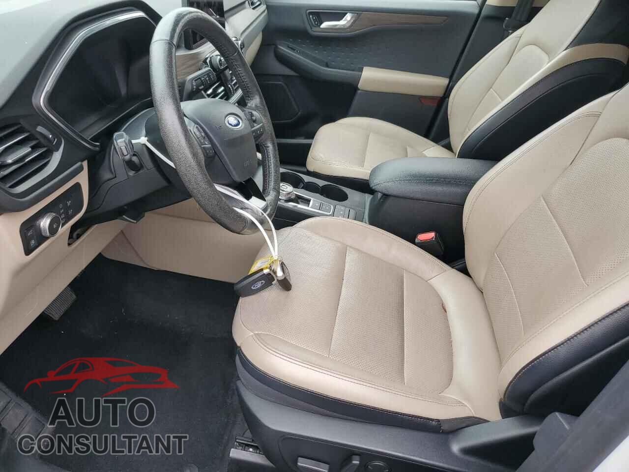FORD ESCAPE 2020 - 1FMCU0DZ2LUA11343