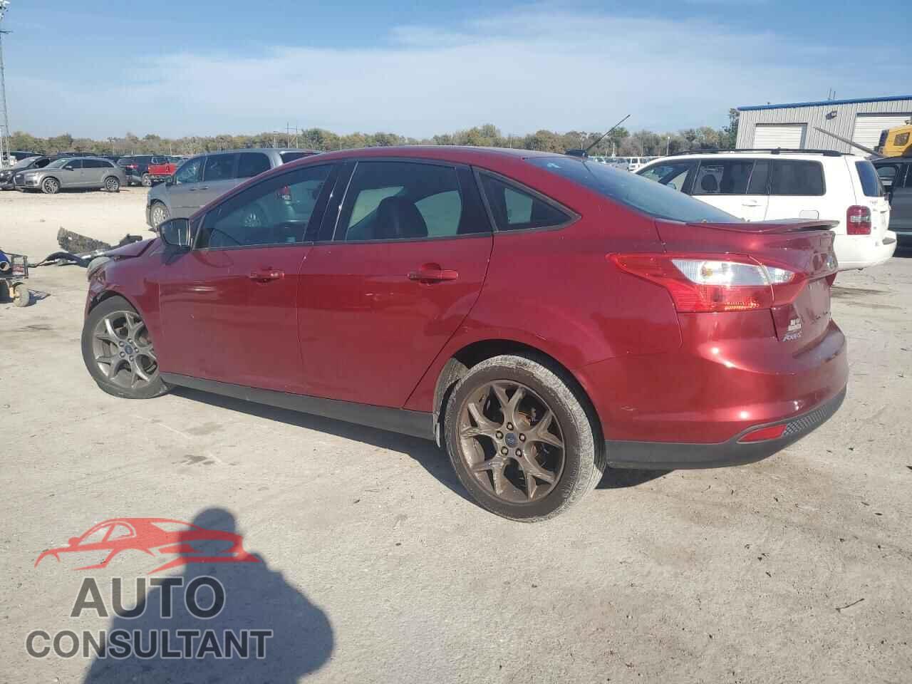 FORD FOCUS 2014 - 1FADP3F21EL218743