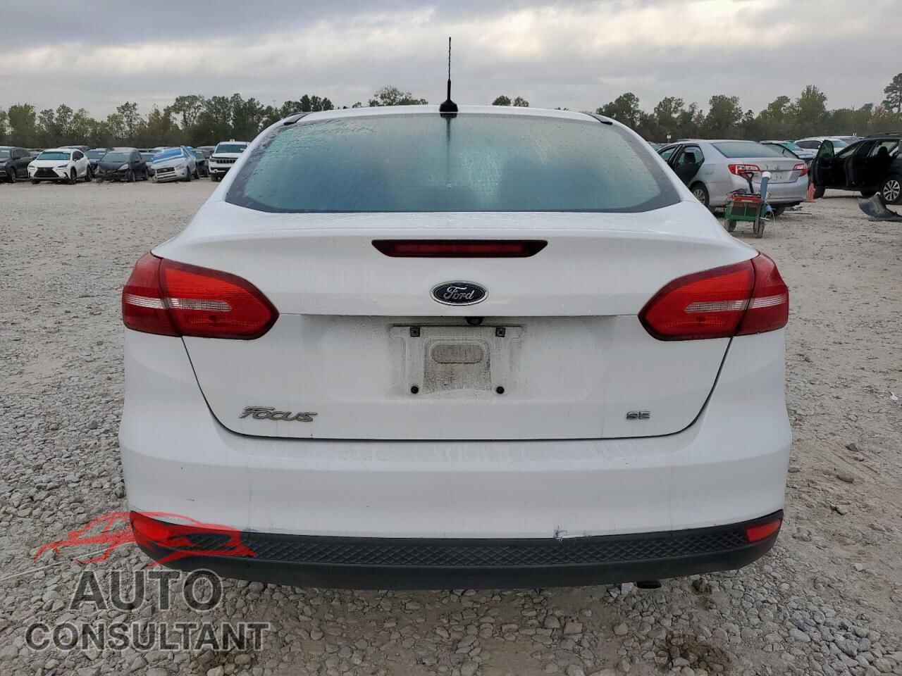 FORD FOCUS 2017 - 1FADP3F25HL300043
