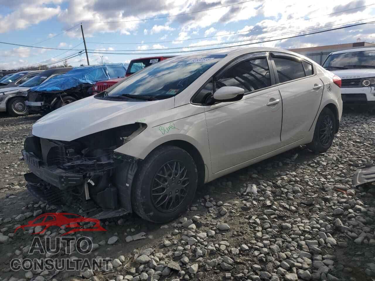 KIA FORTE 2014 - KNAFK4A60E5140295