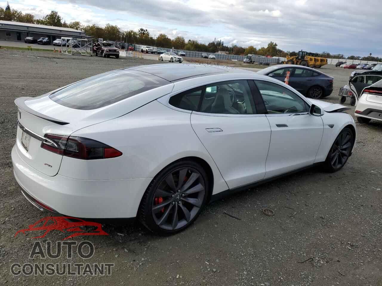 TESLA MODEL S 2012 - 5YJSA1DP4CFS00887