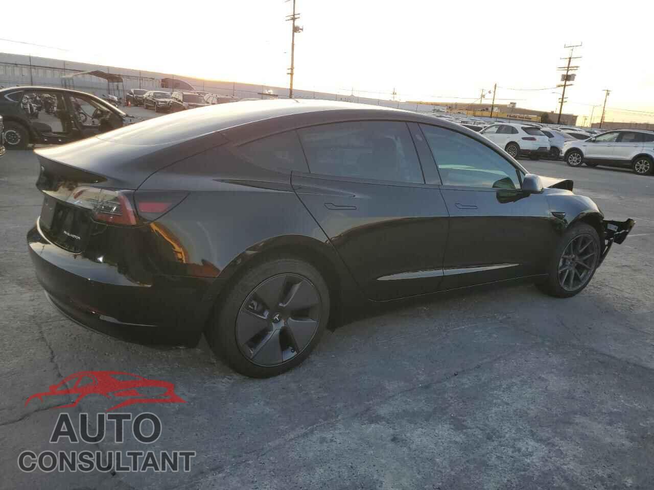 TESLA MODEL 3 2021 - 5YJ3E1EB8MF061067