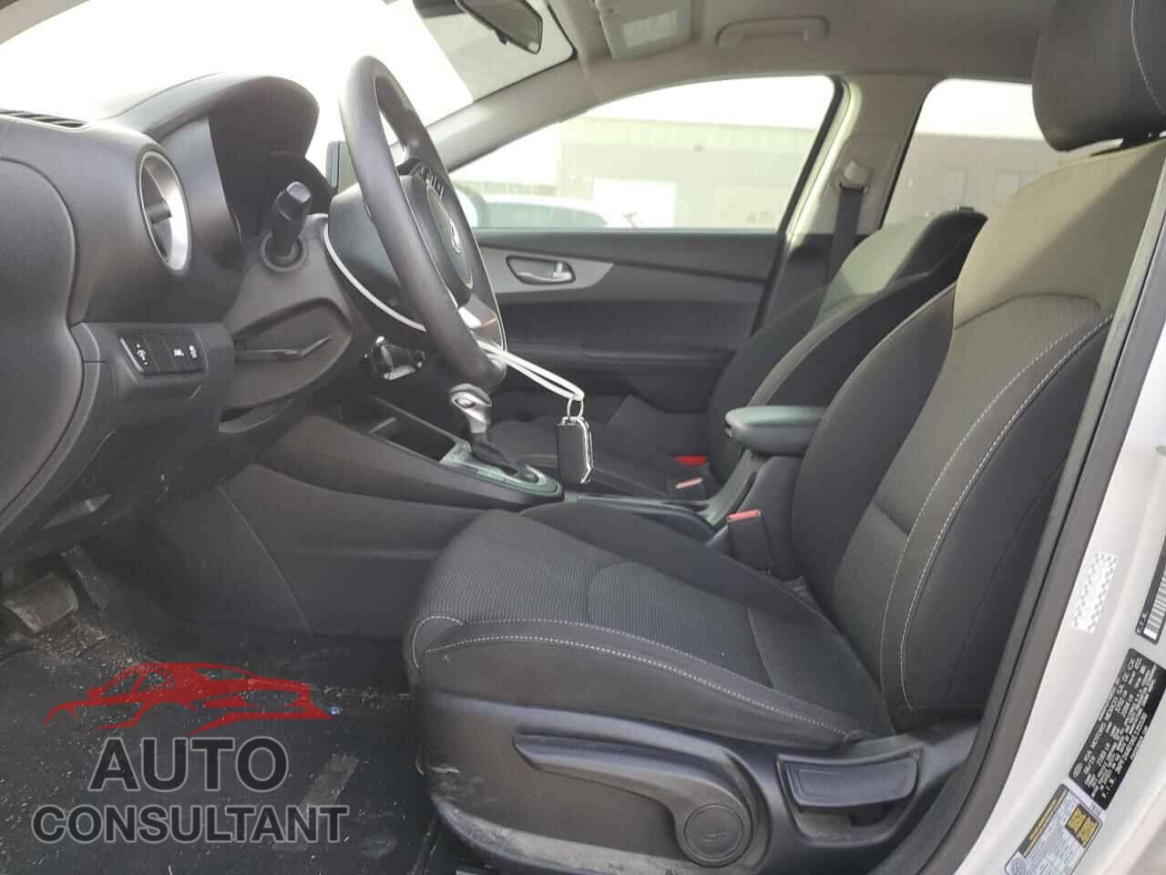 KIA FORTE 2019 - 3KPF24AD1KE135530
