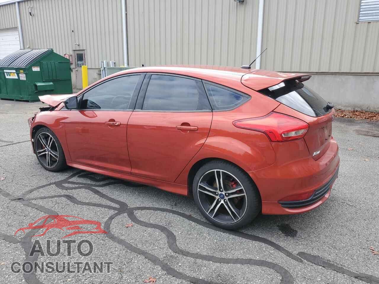 FORD FOCUS 2018 - 1FADP3L98JL297999