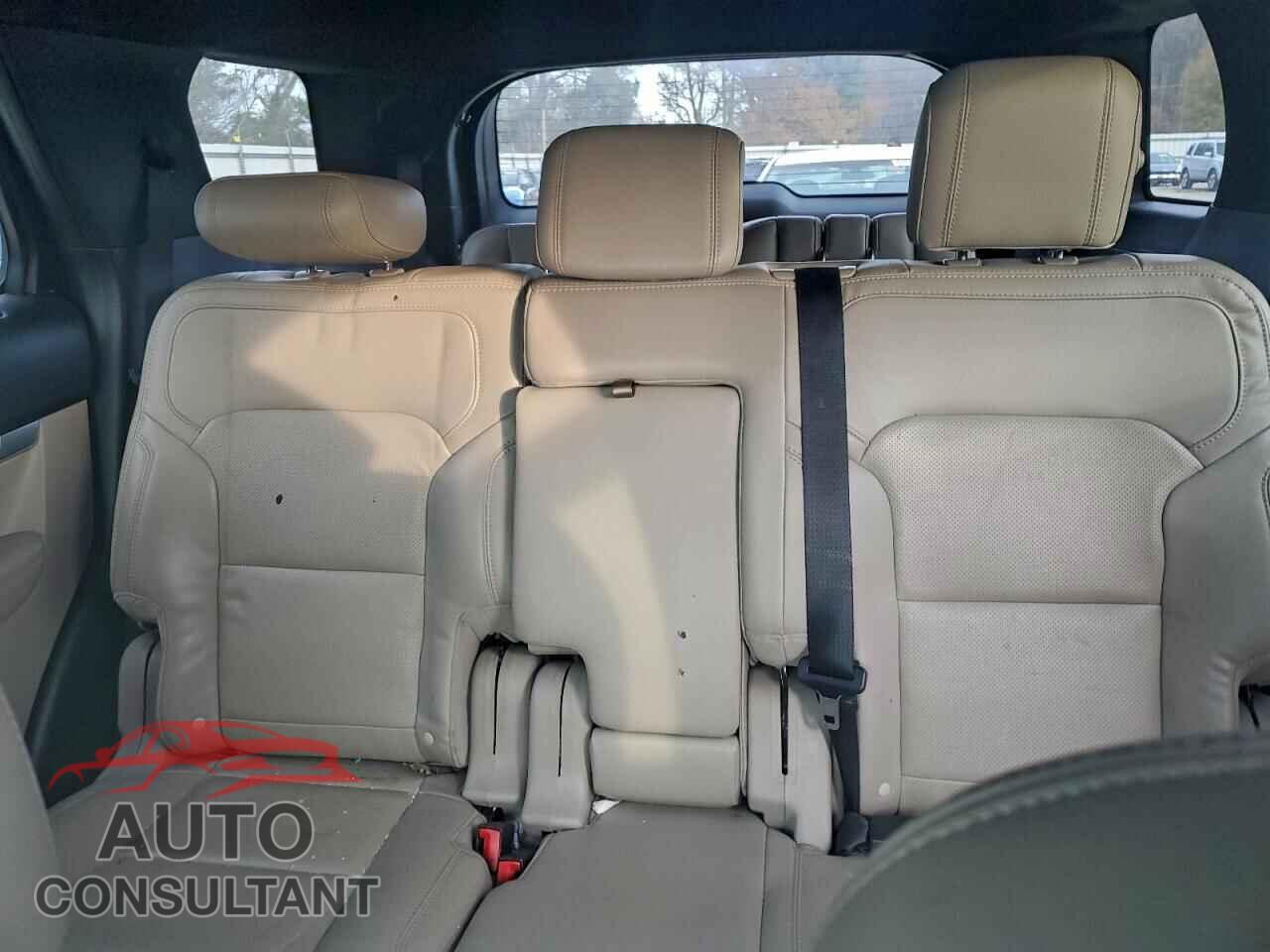 FORD EXPLORER 2018 - 1FM5K7F88JGB67099
