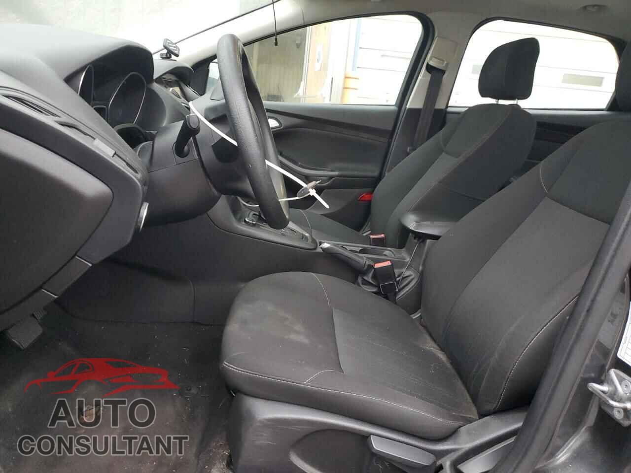 FORD FOCUS 2017 - 1FADP3H26HL248290