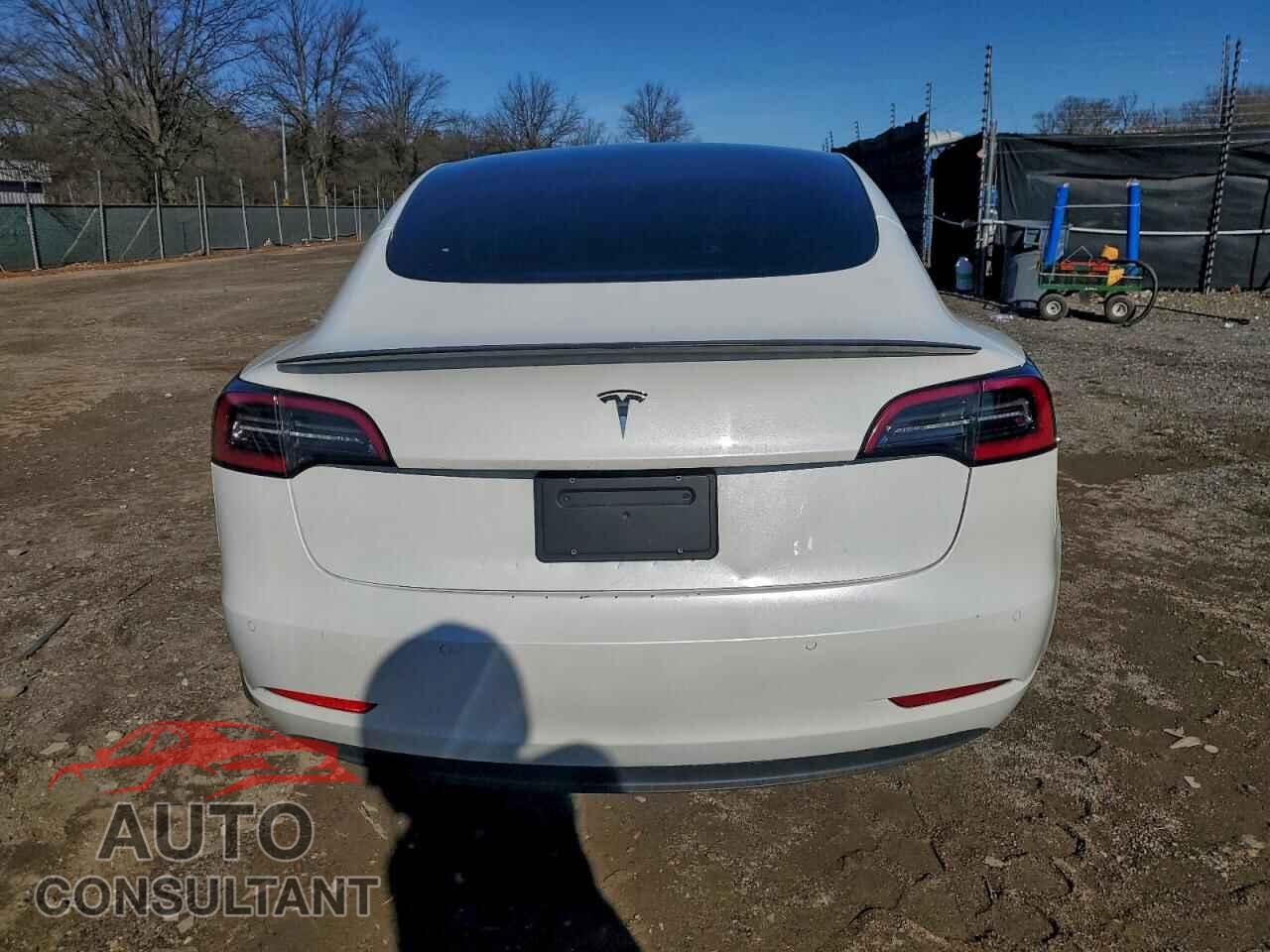 TESLA MODEL 3 2021 - 5YJ3E1EA1MF059846