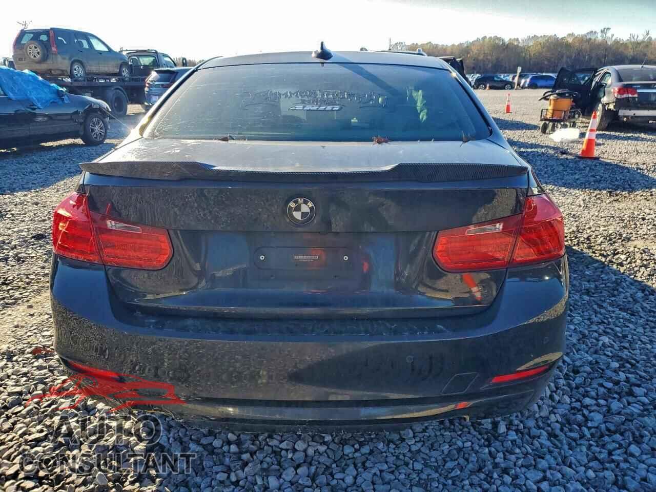 BMW 3 SERIES 2015 - WBA3B1C57FP831352