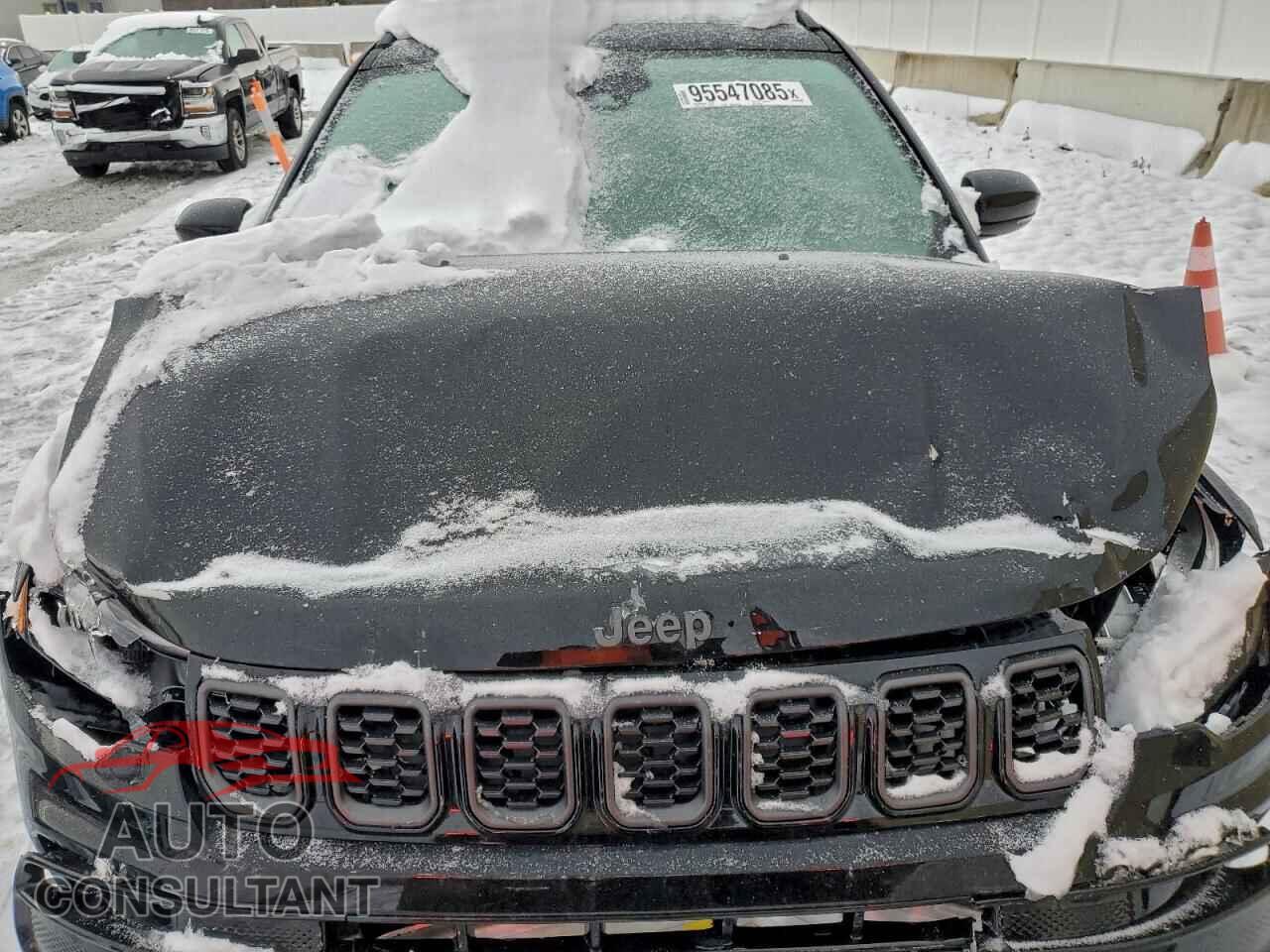 JEEP COMPASS 2025 - 3C4NJDCN0ST528208