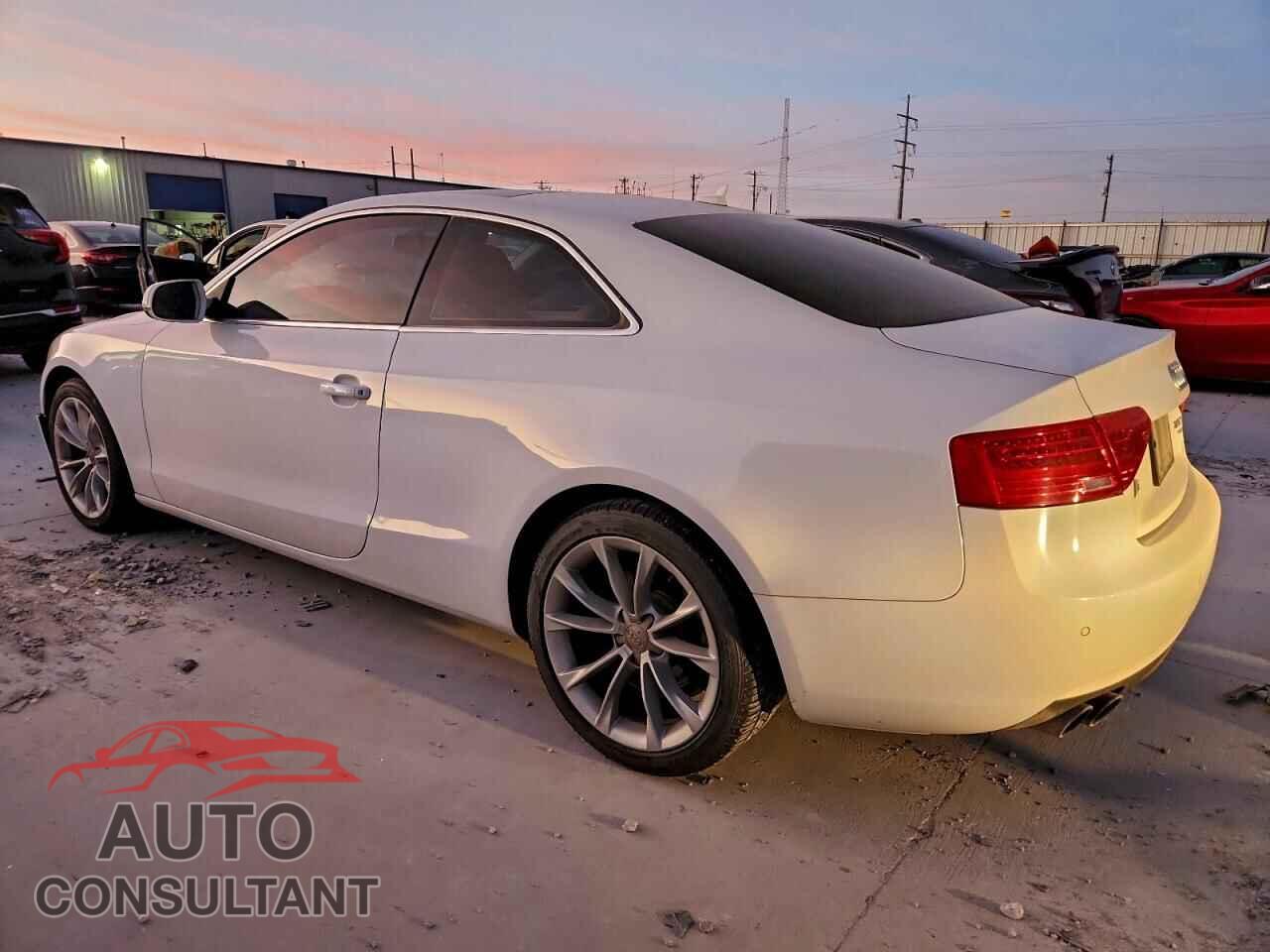 AUDI A5 2013 - WAULFAFR5DA059372