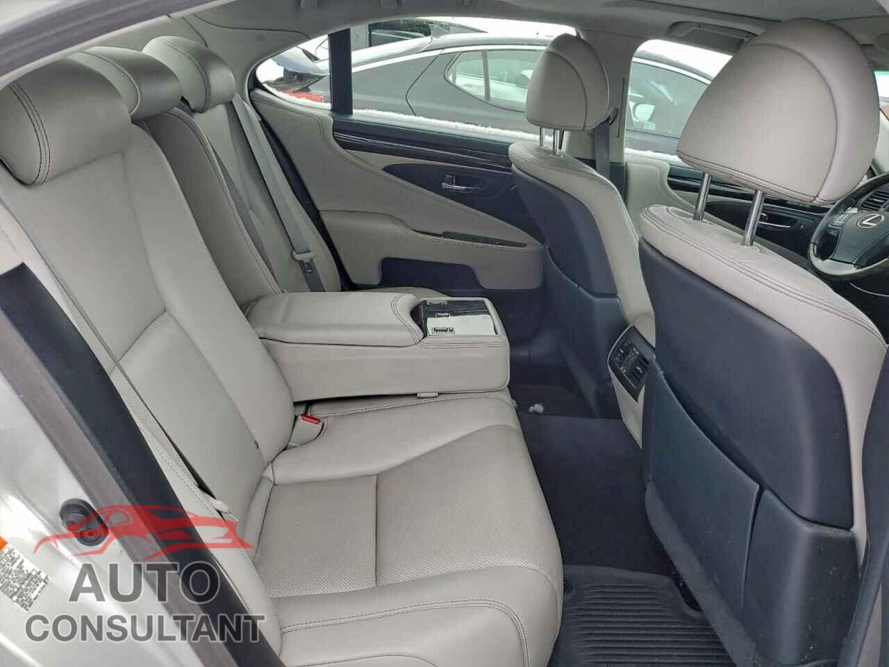 LEXUS LS460 2015 - JTHCL5EF9F5025424