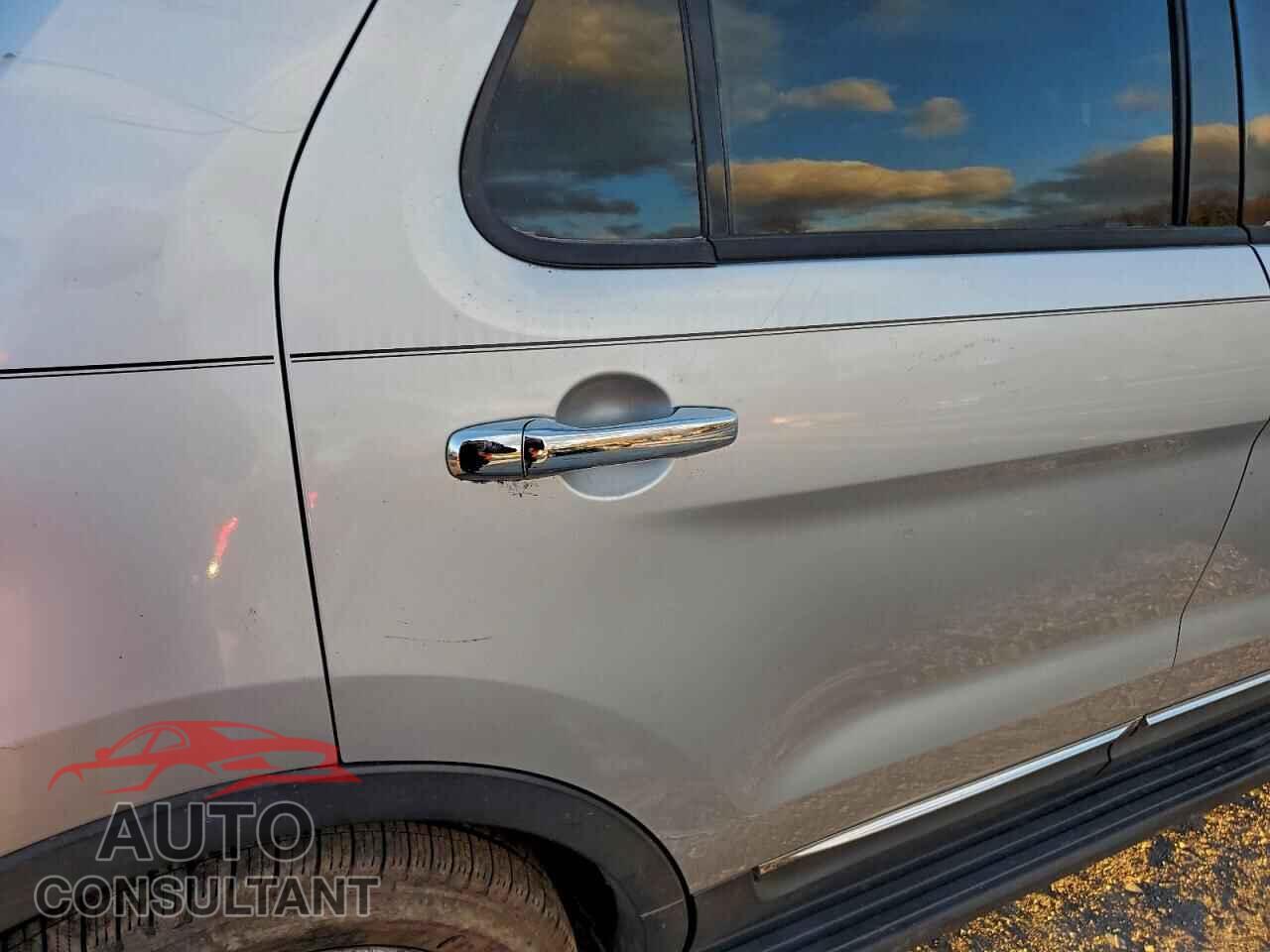 FORD EXPLORER 2014 - 1FM5K8D89EGC09617