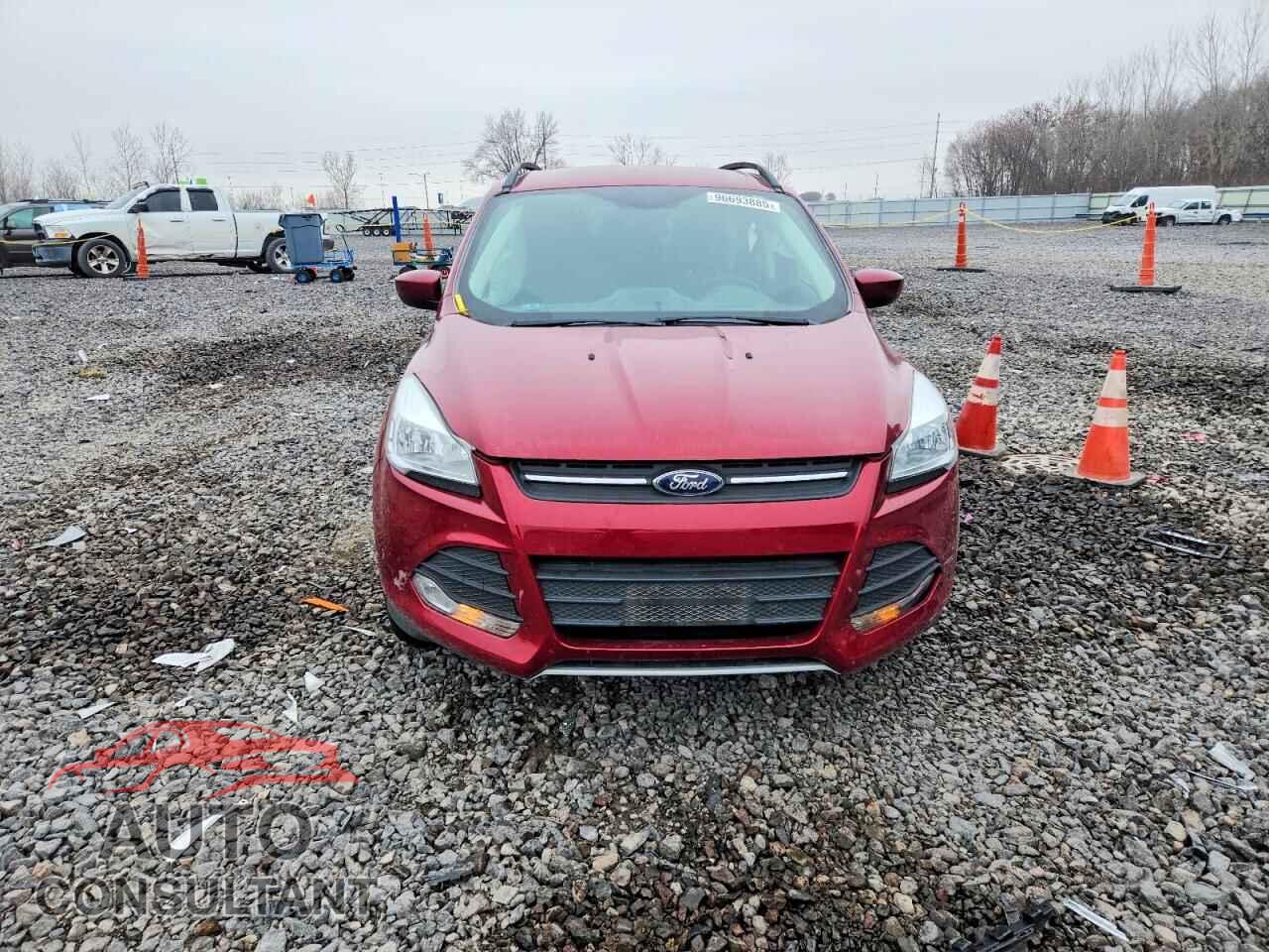 FORD ESCAPE 2016 - 1FMCU0GX1GUA18655