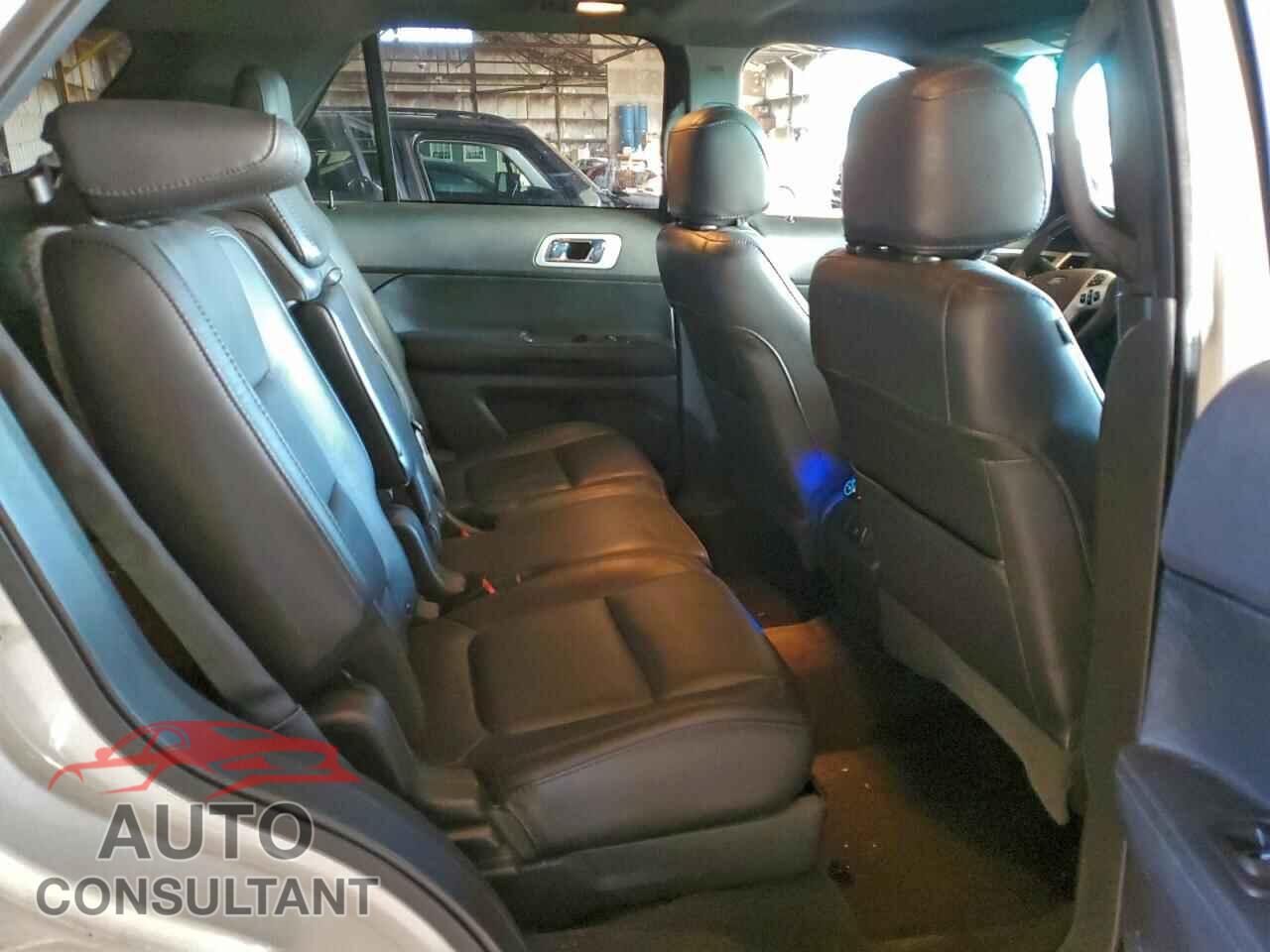 FORD EXPLORER 2015 - 1FM5K7F89FGB39609