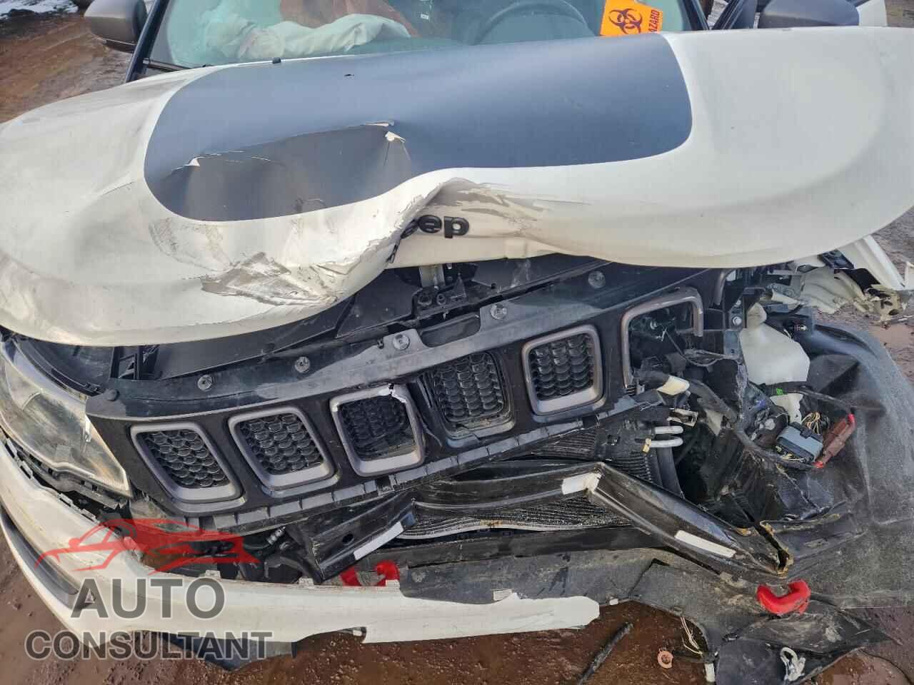 JEEP COMPASS 2017 - 3C4NJDDB8HT657097