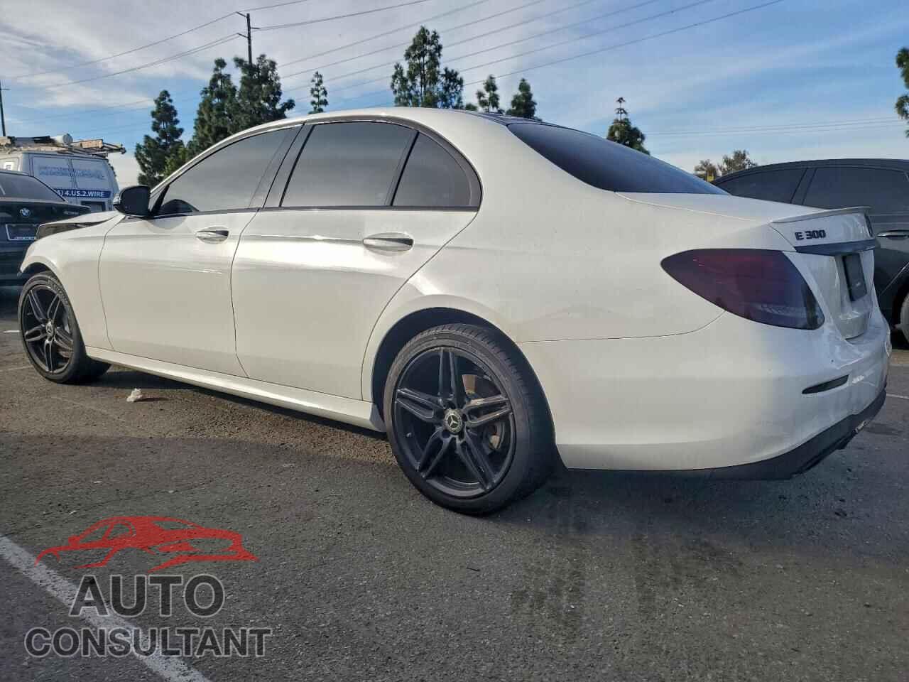 MERCEDES-BENZ E-CLASS 2019 - WDDZF4JB7KA580198