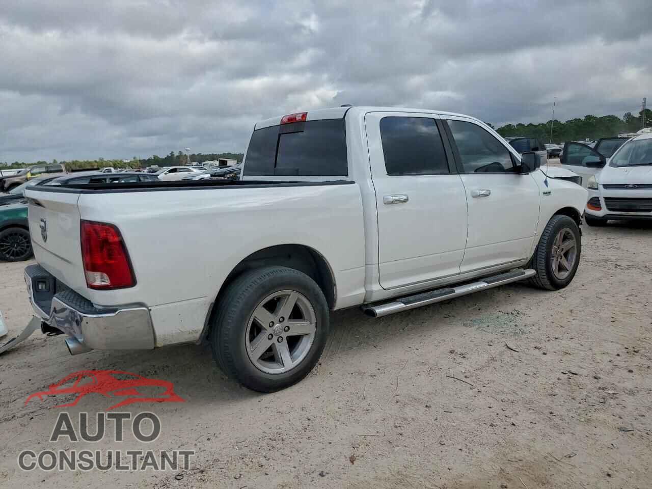 DODGE RAM 1500 2012 - 1C6RD6LT0CS286159