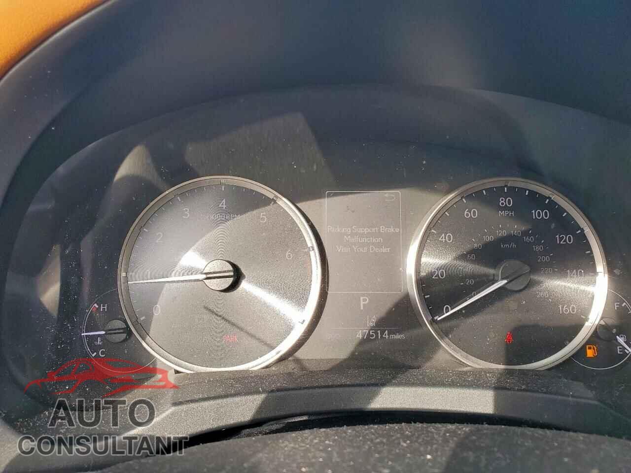LEXUS IS 2021 - JTHCA1D2XM5115112