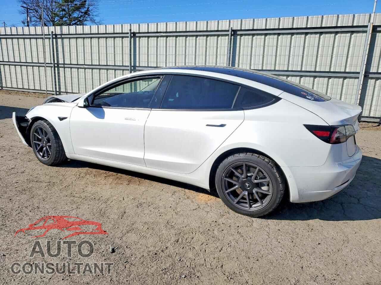 TESLA MODEL 3 2021 - 5YJ3E1EB5MF033484