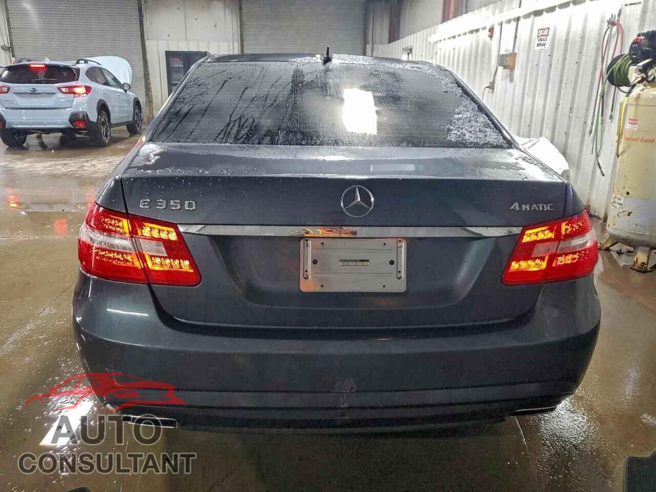 MERCEDES-BENZ E-CLASS 2010 - WDDHF8HB7AA095339