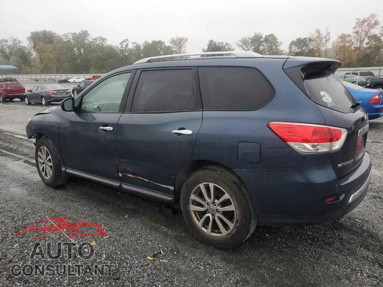 NISSAN PATHFINDER 2015 - 5N1AR2MN1FC631869